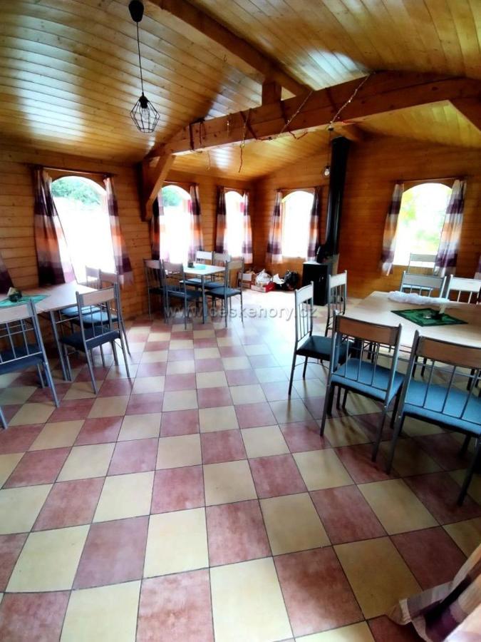 Penzion Nikol Šumperk Esterno foto